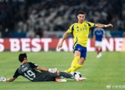 开云体育官方网站-关于巴西边锋比利亚打破僵局，率先攻破对手球门的信息