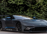 开云体育-热火踏平湖人，浓眉成为关键先生