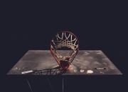 开云下载-双线绝杀，猛龙压哨封王与乔治的东决接管时刻