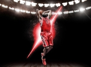 开云足球直播-欧冠淘汰赛之夜，欧文防守端锁死对手，改写巨星定义