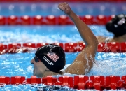 开云APP-关于美国夺得游泳男子接力冠军，创新世界纪录的信息