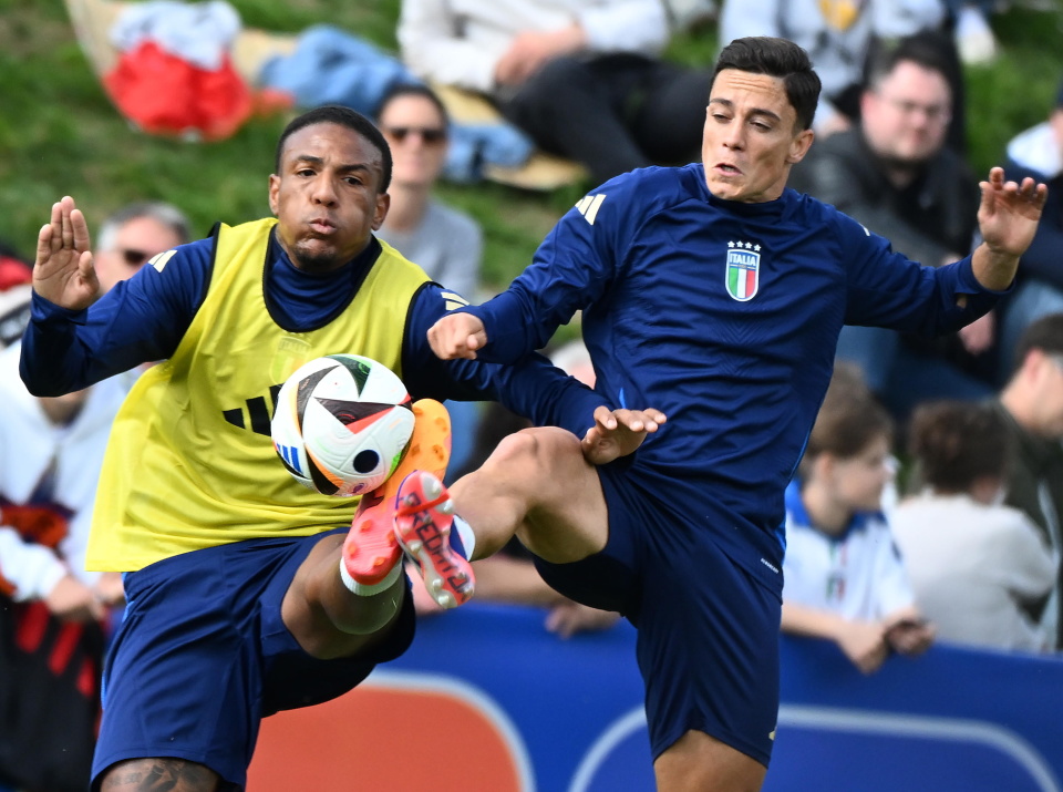 意大利足球赛事受新变种影响