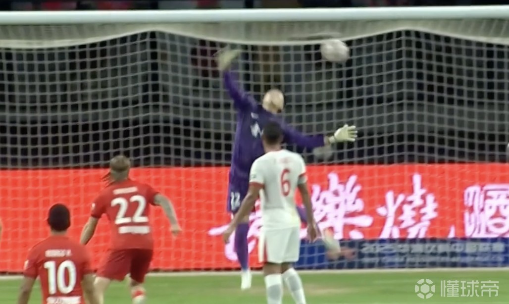 关于水晶宫客场惨负，保级形势日益严峻的信息