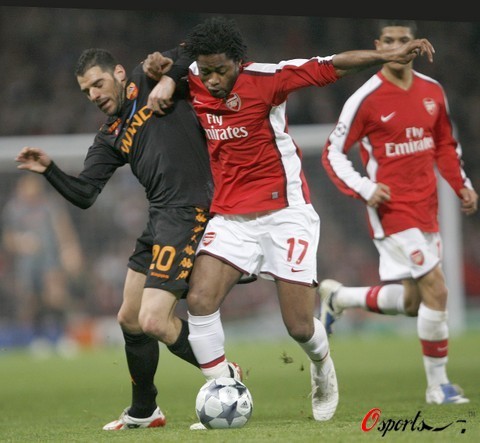 黑龙江队苦练技术，轻松击败对手