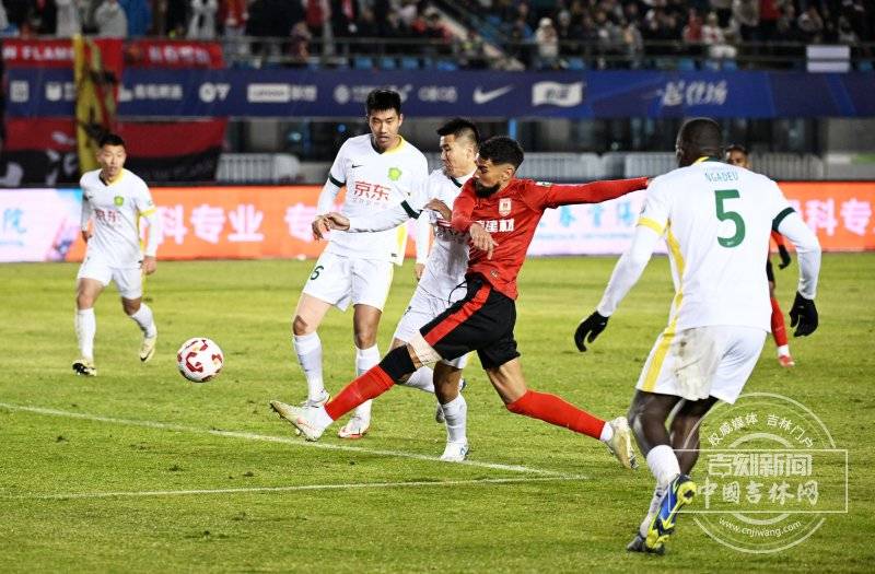 国安客场不敌鹿岛，失去争冠优势