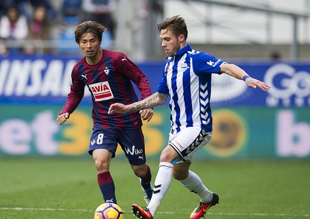 强强对话：亚洲顶尖足球俱乐部正面交锋的简单介绍