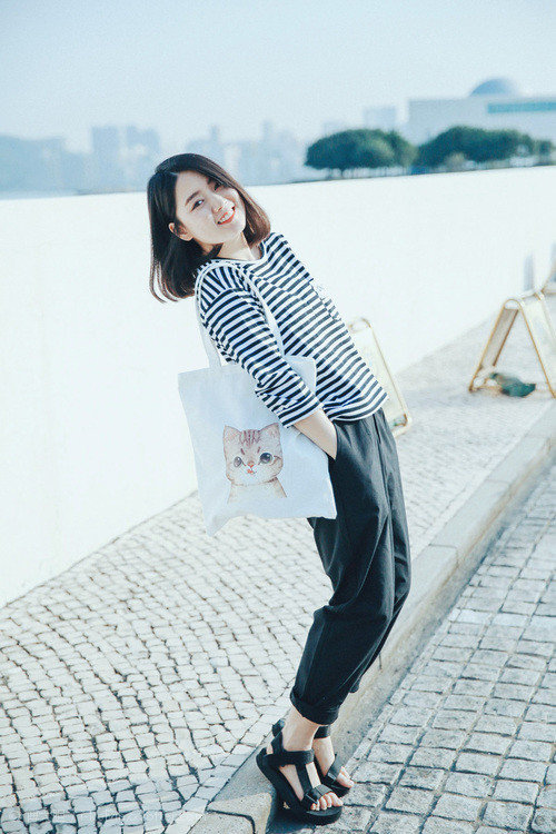 当南美铁骑遭遇神话防线,萨拉赫式统治力如何跨越时空上演?