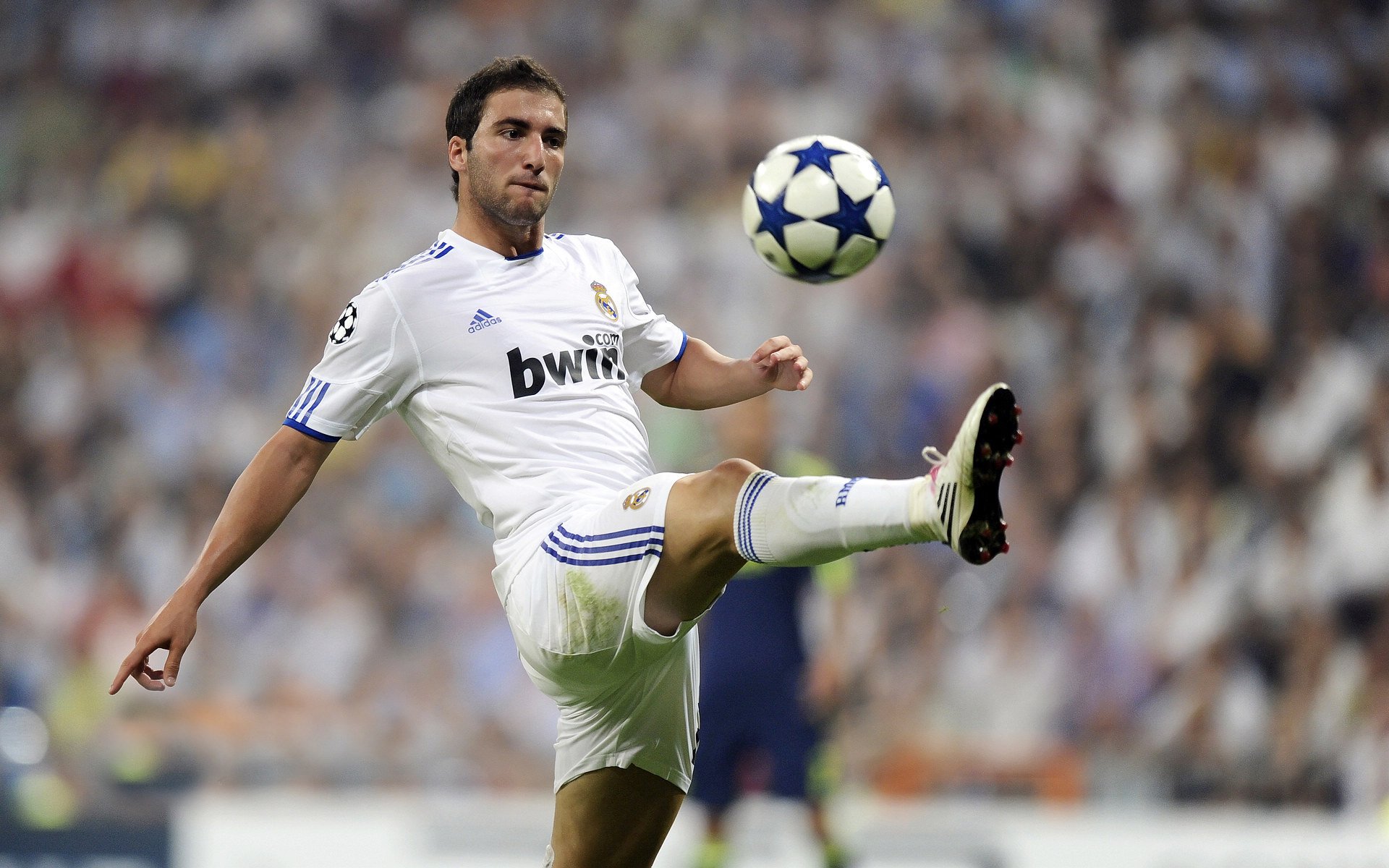 战术的胜利与巨星的闪耀，几内亚式高压如何为罗德里戈铺就欧冠封神之路