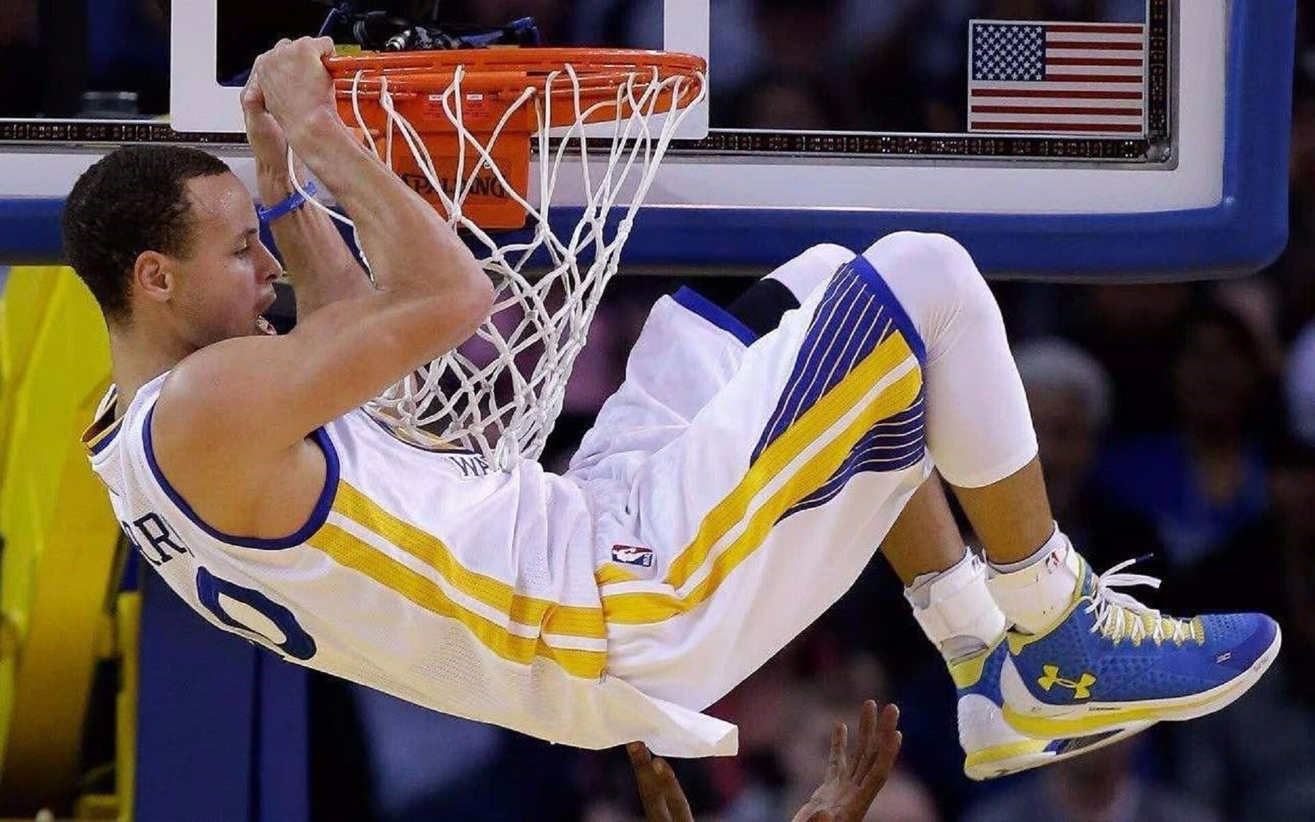 唯一之夜,唯一之道,马克西在NBA季后赛的恒稳之光
